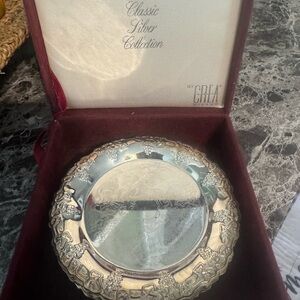 Classic Silver Collection set of 4 Decorative small plates by - Silver